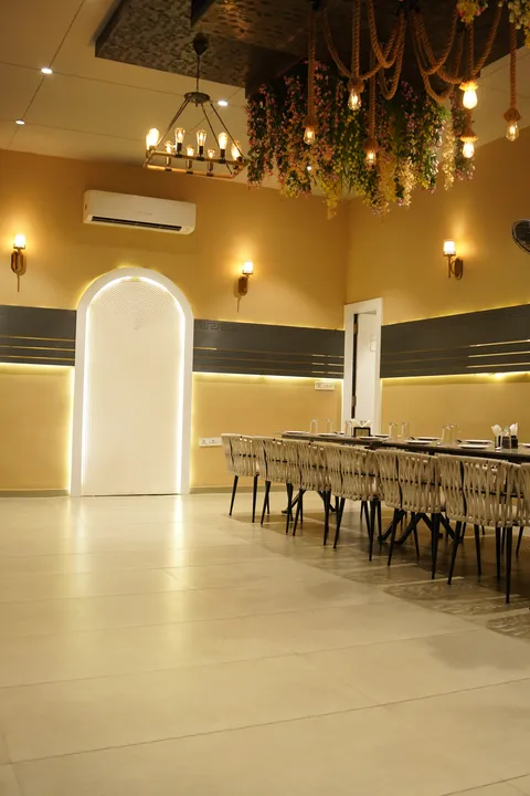 Banquet hall lit arch